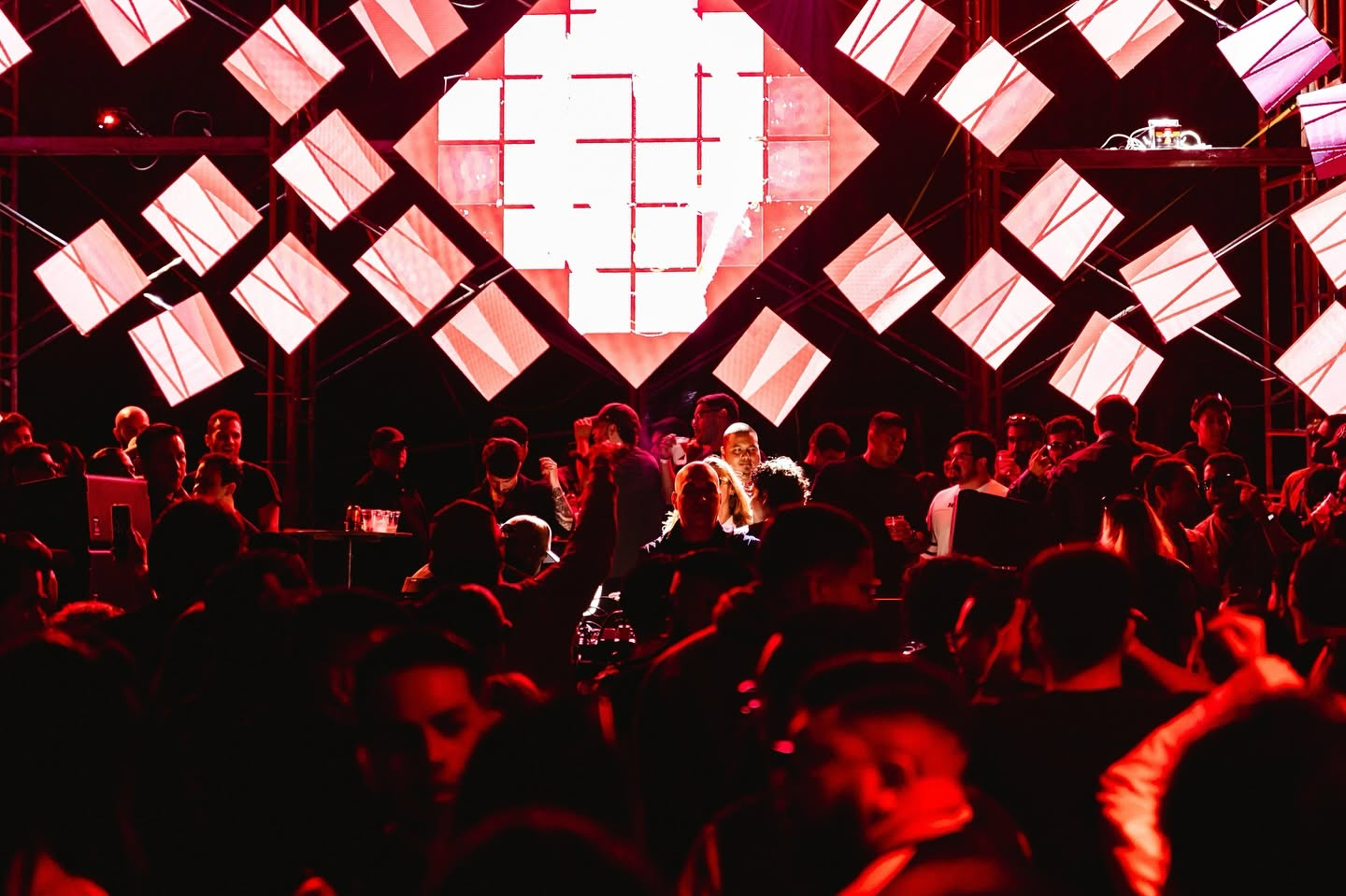 Forest - 10 Años OCTA CONCEPT